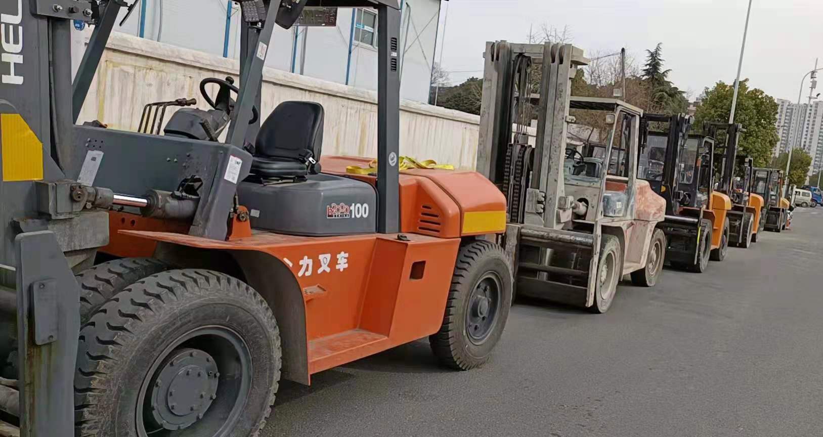蘇州10噸叉車，7噸叉車長短期臨時(shí)出租